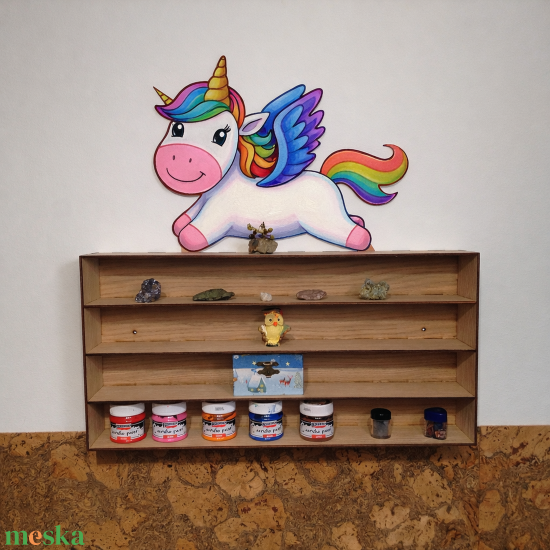 Unikornis fali polc gyerekszobába � fa tároló rekeszekkel, előrajzolt mesehőssel - otthon & életmód - bútor - polc - Meska.hu
