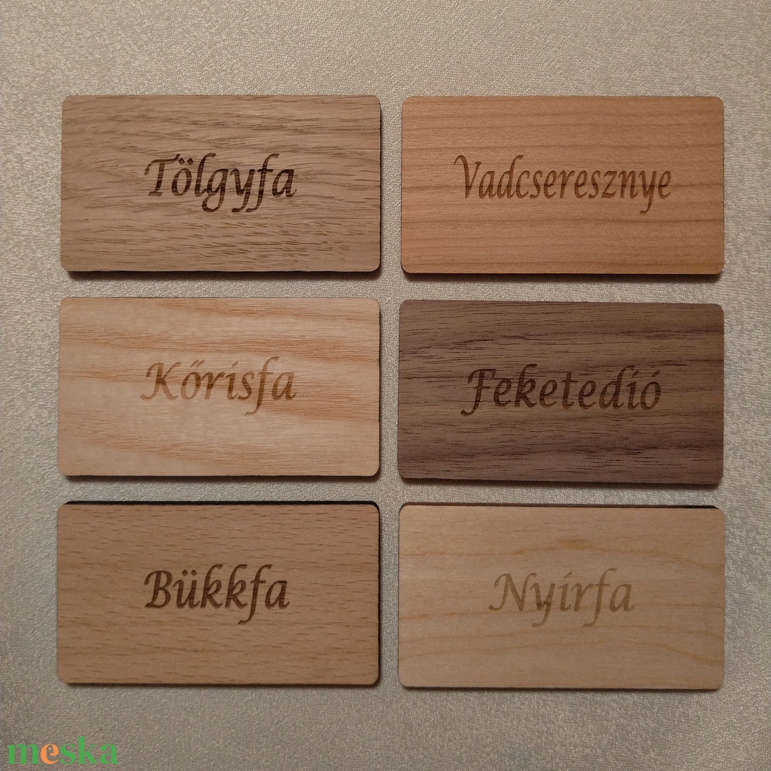 Kutyusos fali polc gyerekszobába � fa játék- és tárolópolc - otthon & életmód - bútor - polc - Meska.hu