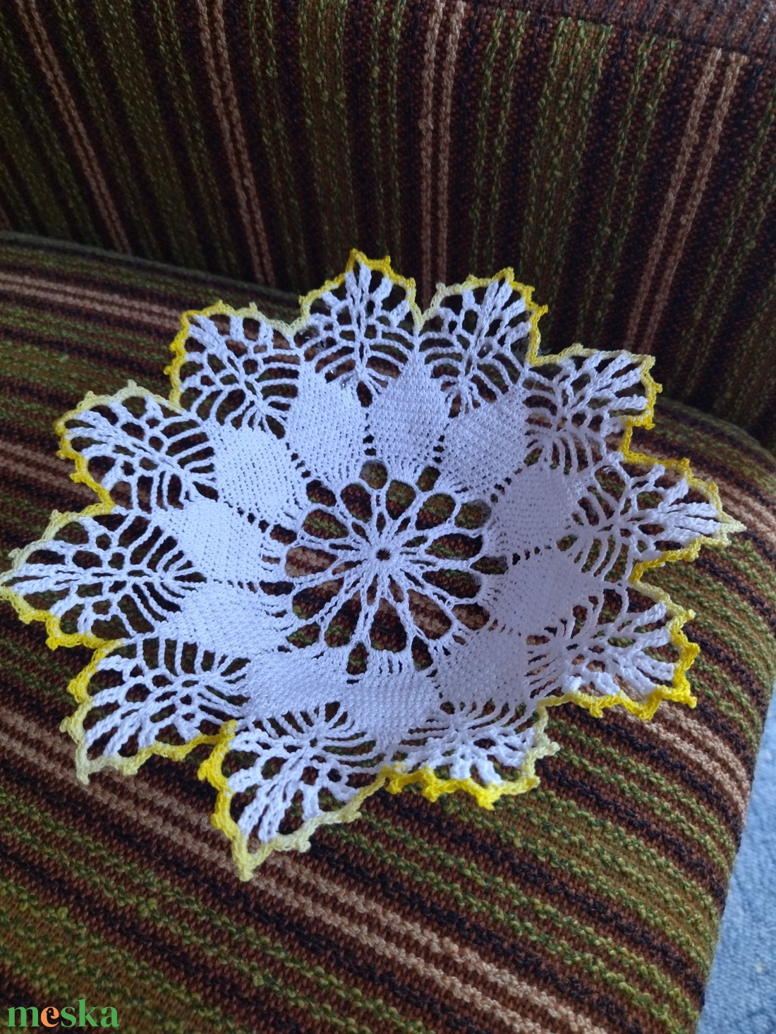 Horgolt kosár - otthon & életmód - dekoráció - dísztárgy - Meska.hu