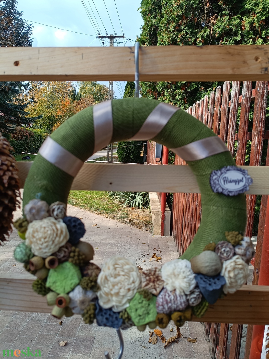 Kegyeleti sírdísz koszorú - otthon & életmód - vallás - temetkezési tárgy - sírdísz, kegyeleti dísz - Meska.hu Kegyeleti sírdísz koszorú - otthon & életmód - vallás - temetkezési tárgy - sírdísz, kegyeleti dísz - Meska.hu