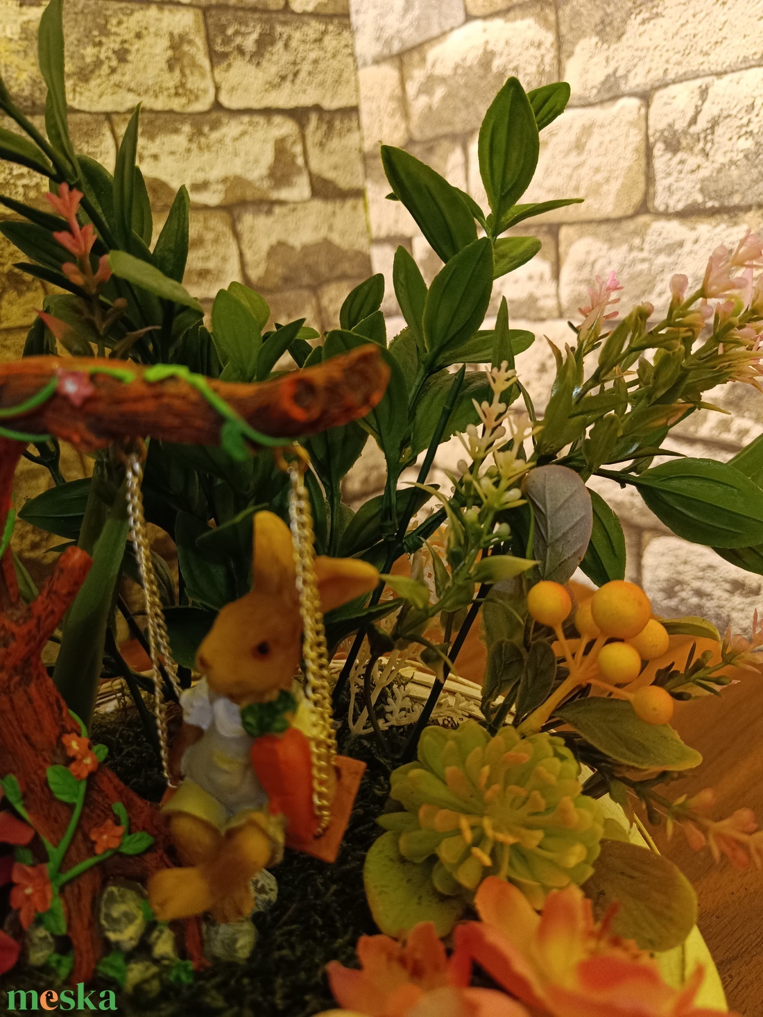 Hintázó nyuszi - otthon & életmód - dekoráció - asztal és polc dekoráció - asztaldísz - Meska.hu