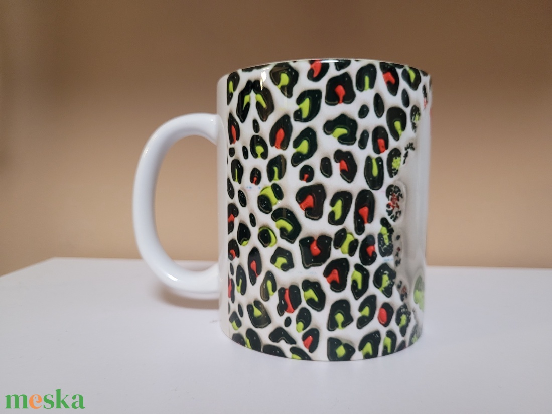 Grincs mintás 3 d hatású bögre  - otthon & életmód - konyhafelszerelés, tálalás - tálalás - bögre & csésze - Meska.hu