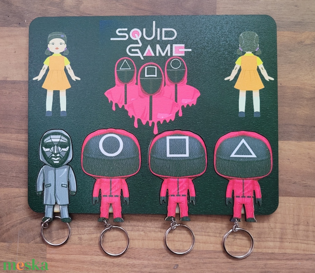 Squid game fali kulcstartó - otthon & életmód - dekoráció - fali és függő dekoráció - fali kulcstartó - Meska.hu Squid game fali kulcstartó - otthon & életmód - dekoráció - fali és függő dekoráció - fali kulcstartó - Meska.hu