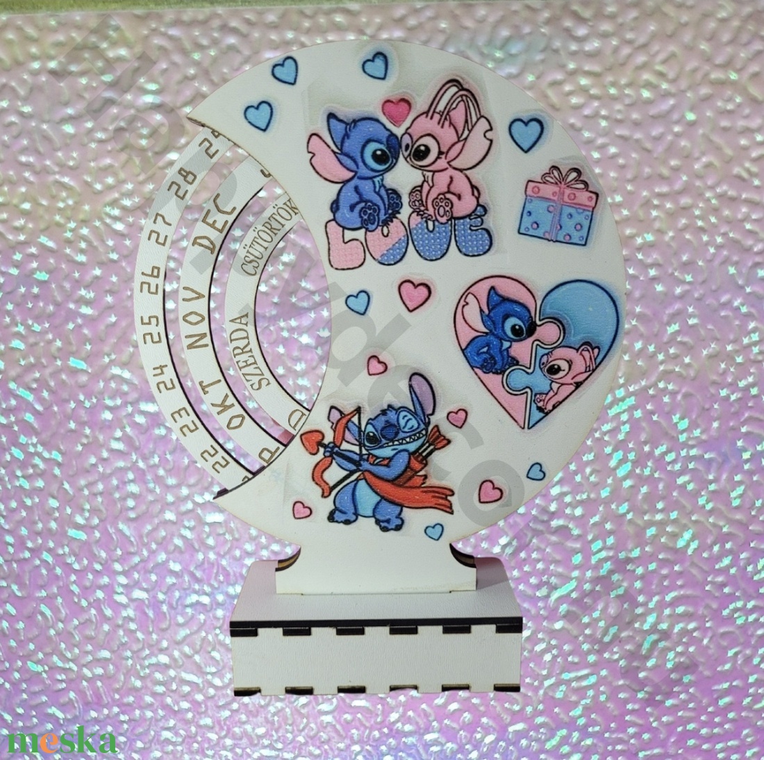 Öröknaptár stitch mintával - otthon & életmód - dekoráció - fali és függő dekoráció - falinaptár & öröknaptár - Meska.hu Öröknaptár stitch mintával - otthon & életmód - dekoráció - fali és függő dekoráció - falinaptár & öröknaptár - Meska.hu