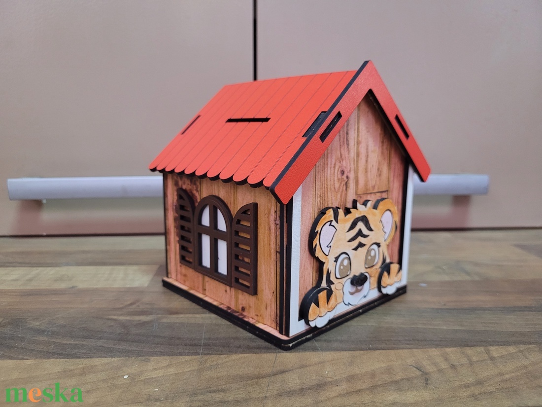 Tigrises fa persely  - otthon & életmód - dekoráció - asztal és polc dekoráció - persely - Meska.hu