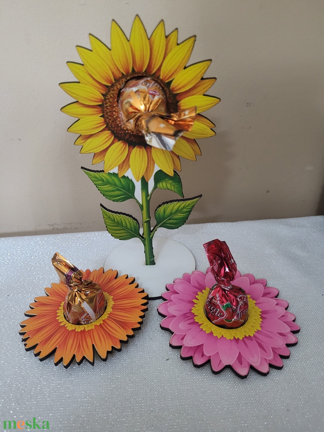 3 db Fa virág csokival a közepén  - otthon & életmód - vallás - temetkezési tárgy - sírcsokor, virág dekoráció - Meska.hu