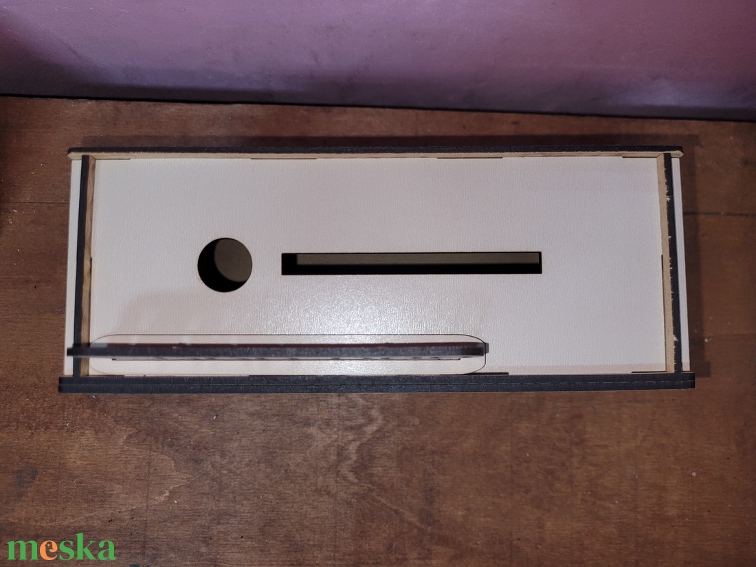 1 milliós Ft-os persely francia bulldog háttérrel  - otthon & életmód - dekoráció - asztal és polc dekoráció - persely - Meska.hu