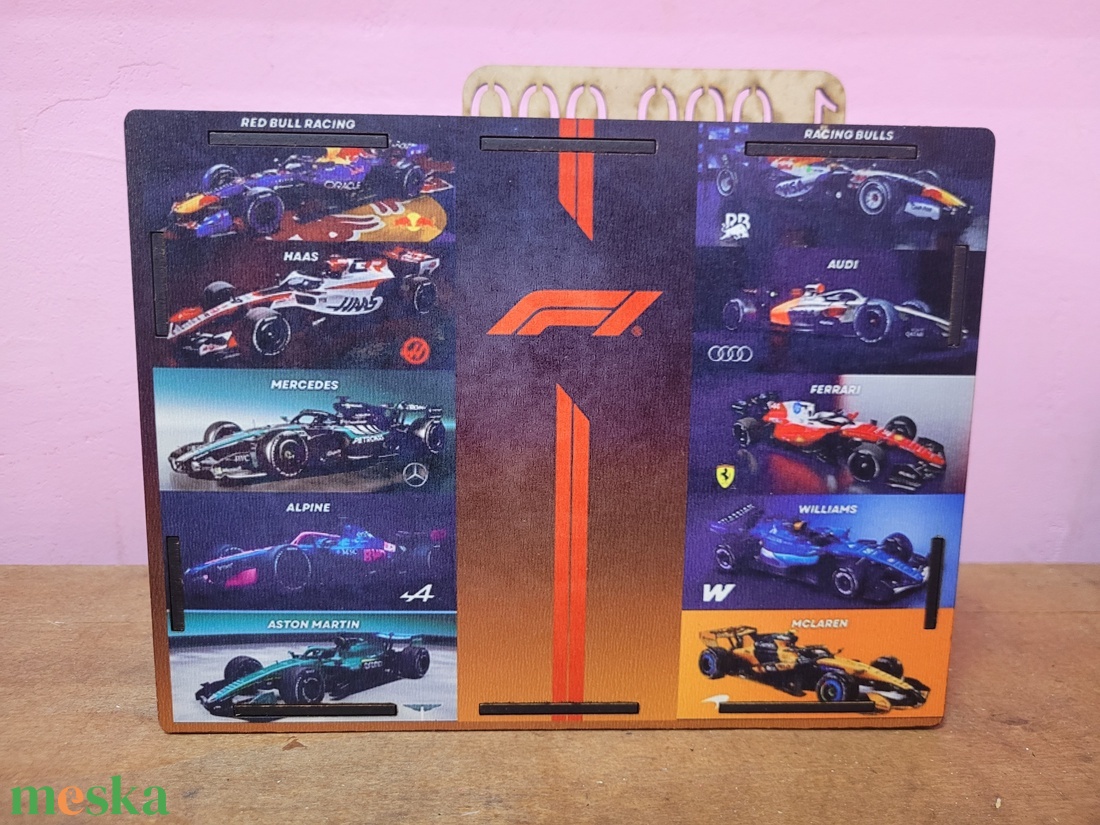 1 milliós Ft-os persely forma 1-es hattérrel - otthon & életmód - dekoráció - asztal és polc dekoráció - persely - Meska.hu