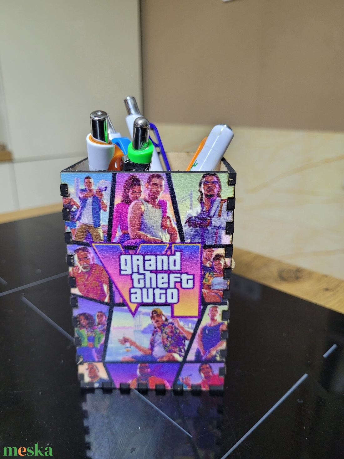 Gta VI ceruza-toll tartó  - otthon & életmód - tárolás & rendszerezés - íróasztali tároló - Meska.hu