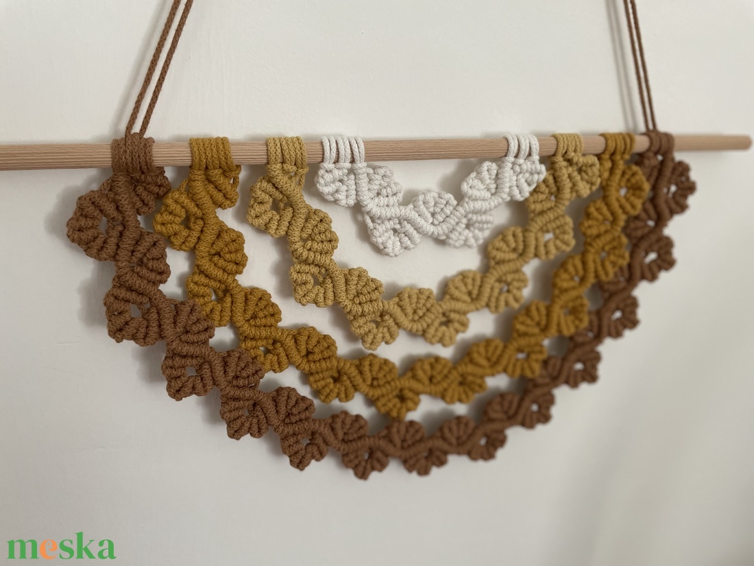 Leaf half mandala - otthon & életmód - dekoráció - fali és függő dekoráció - falra akasztható dekor - Meska.hu Leaf half mandala - otthon & életmód - dekoráció - fali és függő dekoráció - falra akasztható dekor - Meska.hu