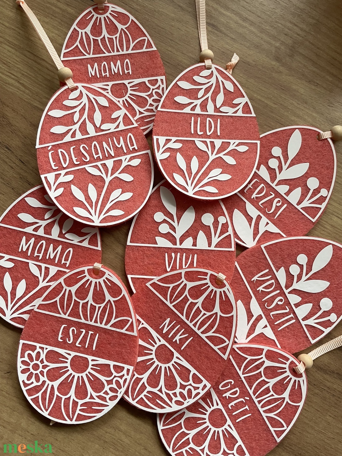 Névre szóló húsvéti tojás (puncs) - otthon & életmód - dekoráció - fali és függő dekoráció - falra akasztható dekor - Meska.hu