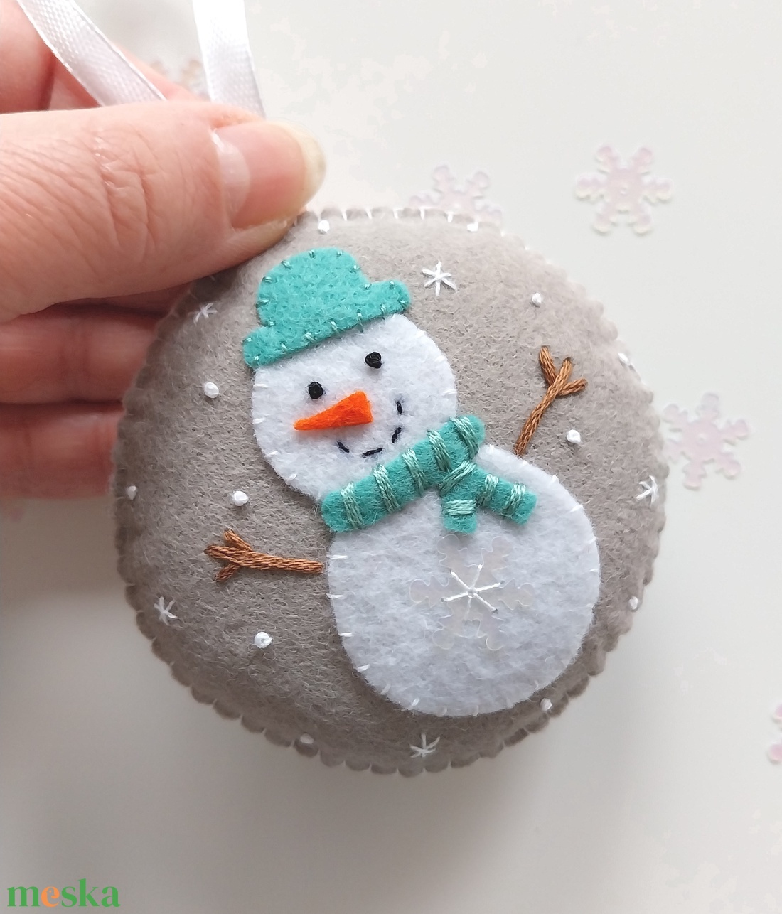 Hóember filc karácsonyfadísz - karácsony - karácsonyi lakásdekoráció - karácsonyfadíszek - Meska.hu