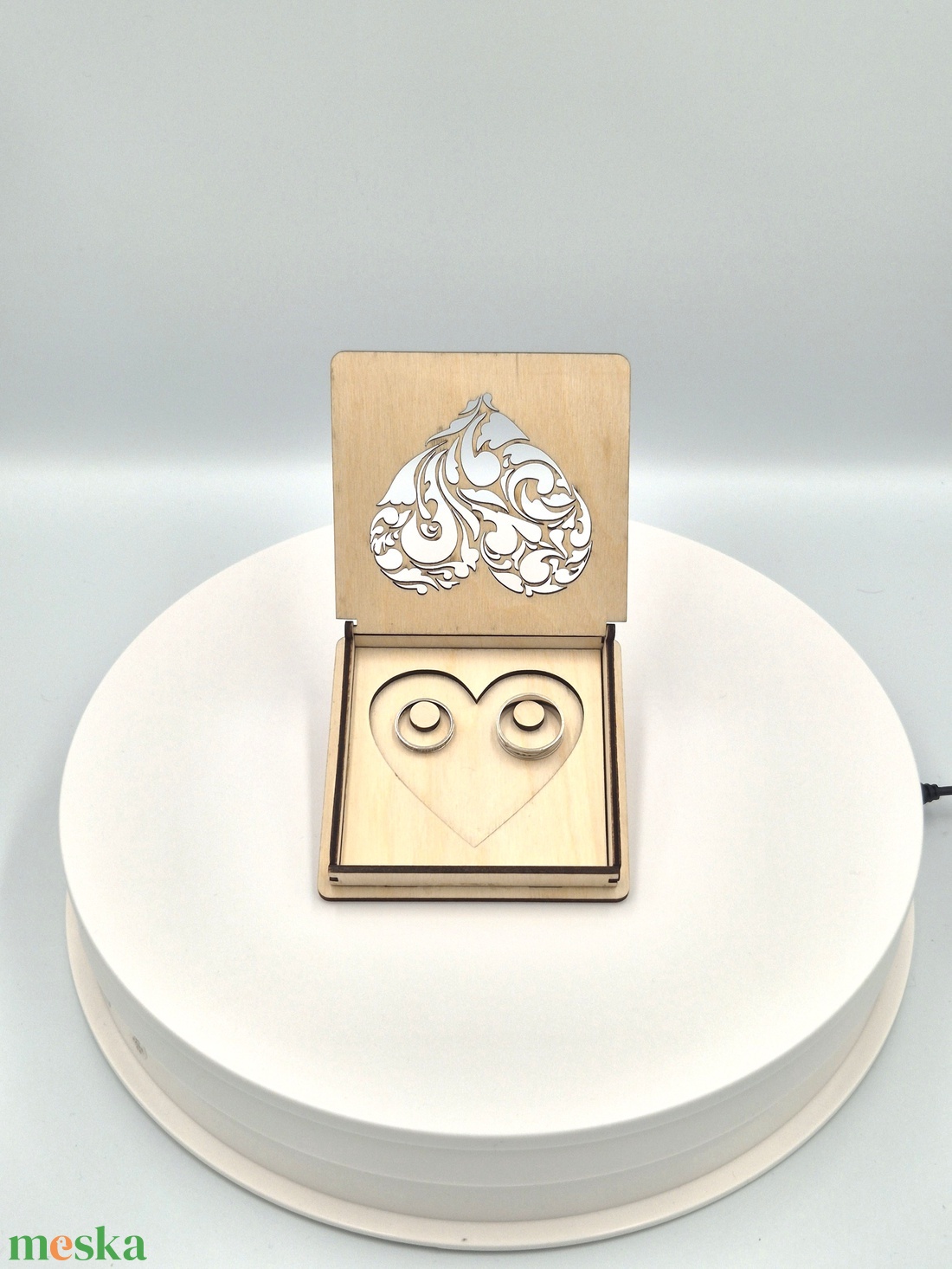 Esküvői gyűrűtartó doboz - esküvő - kiegészítők - gyűrűtartó & gyűrűpárna - Meska.hu