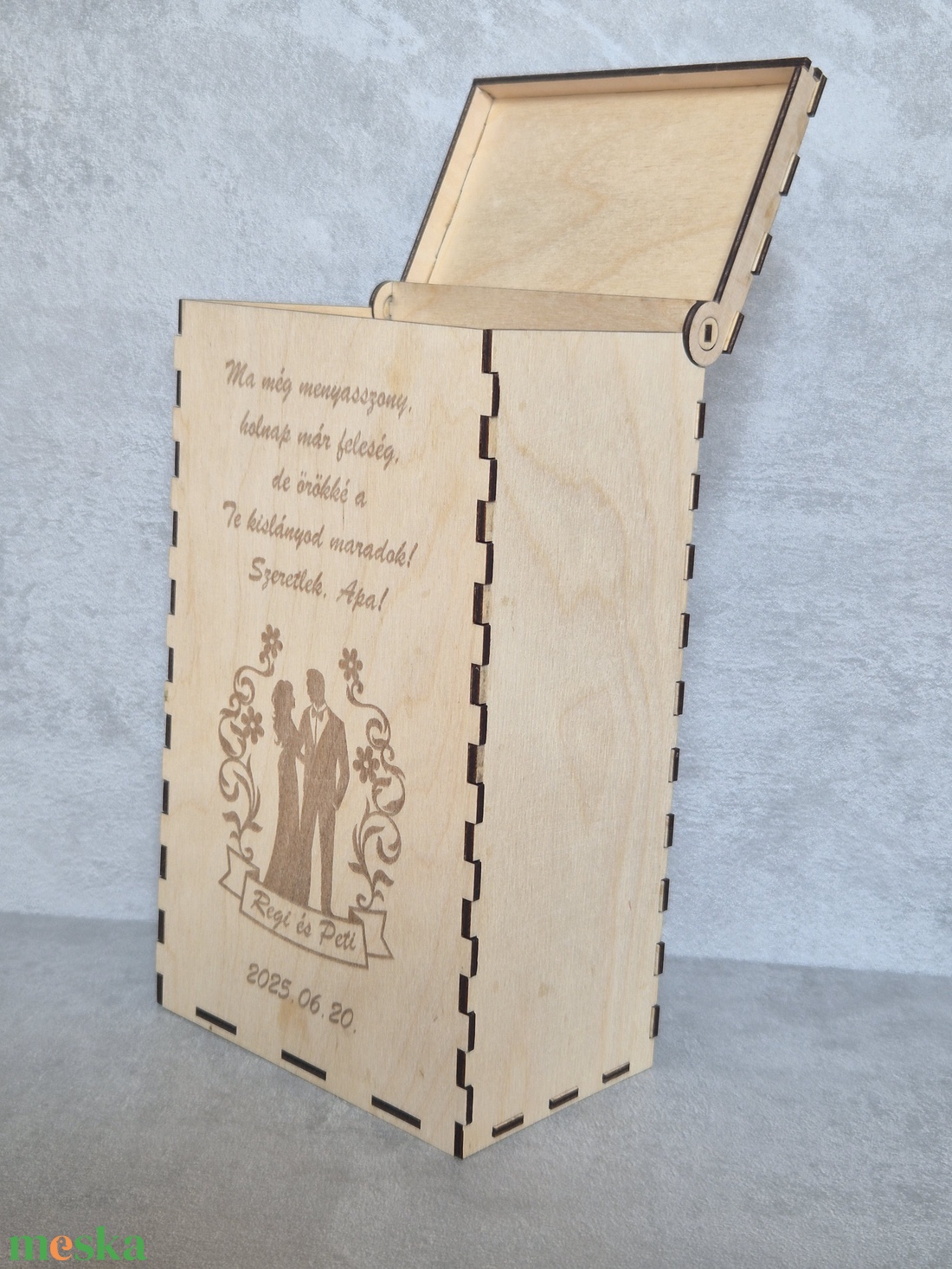 Apaköszöntő doboz - esküvő - emlék & ajándék - szülőköszöntő ajándék - Meska.hu
