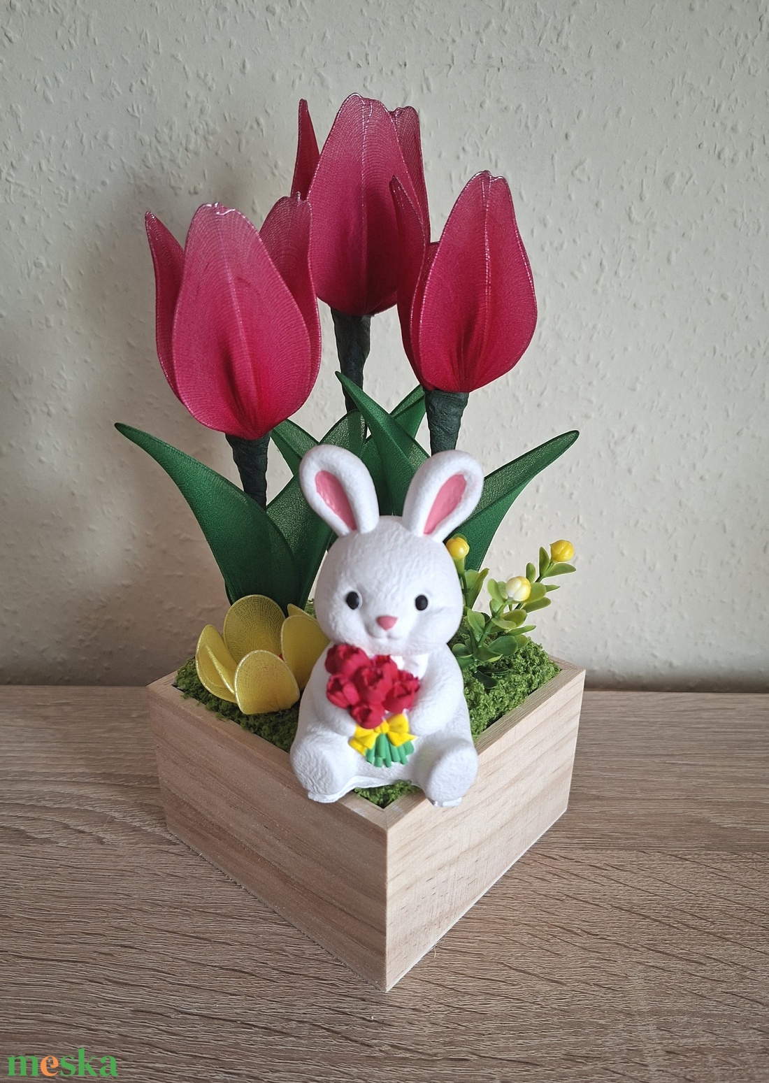Husveti nyuszi figurás viragbox - ünnepi díszek, dekorációk - húsvéti díszek és dekorációk - húsvéti asztaldíszek - Meska.hu