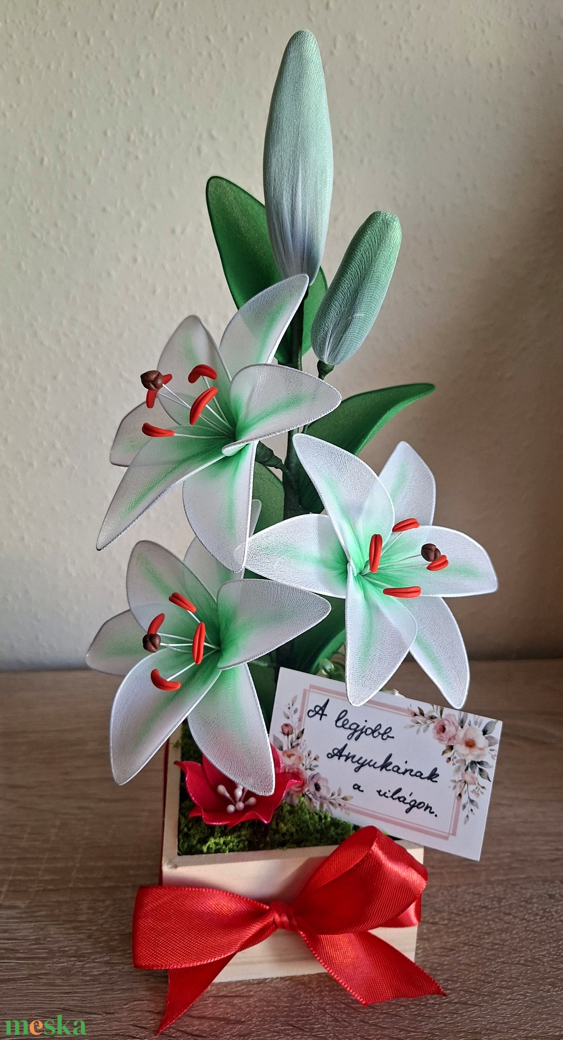 Liliomos harisnyavirág box  - otthon & életmód - virágdekoráció - virágdíszek - asztali virágdísz - Meska.hu