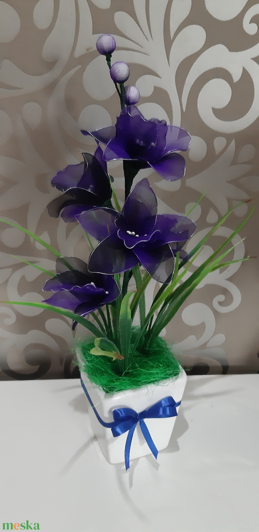 Csónak orchidea(cybidium) harisnyából  - otthon & életmód - dekoráció - virágdísz és tartó - csokor & virágdísz - Meska.hu Csónak orchidea(cybidium) harisnyából  - otthon & életmód - dekoráció - virágdísz és tartó - csokor & virágdísz - Meska.hu