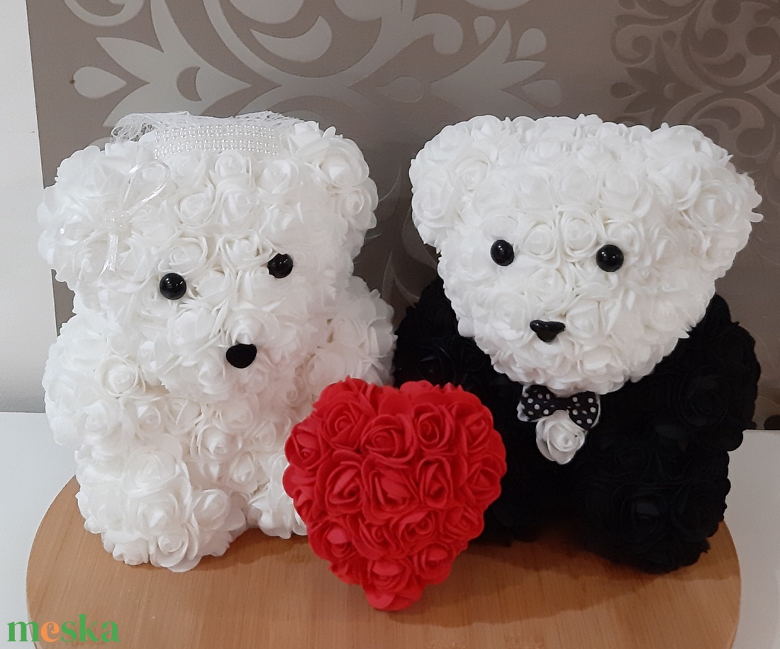 Rózsamaci nászpár - esküvő - dekoráció - asztaldísz - Meska.hu Rózsamaci nászpár - esküvő - dekoráció - asztaldísz - Meska.hu