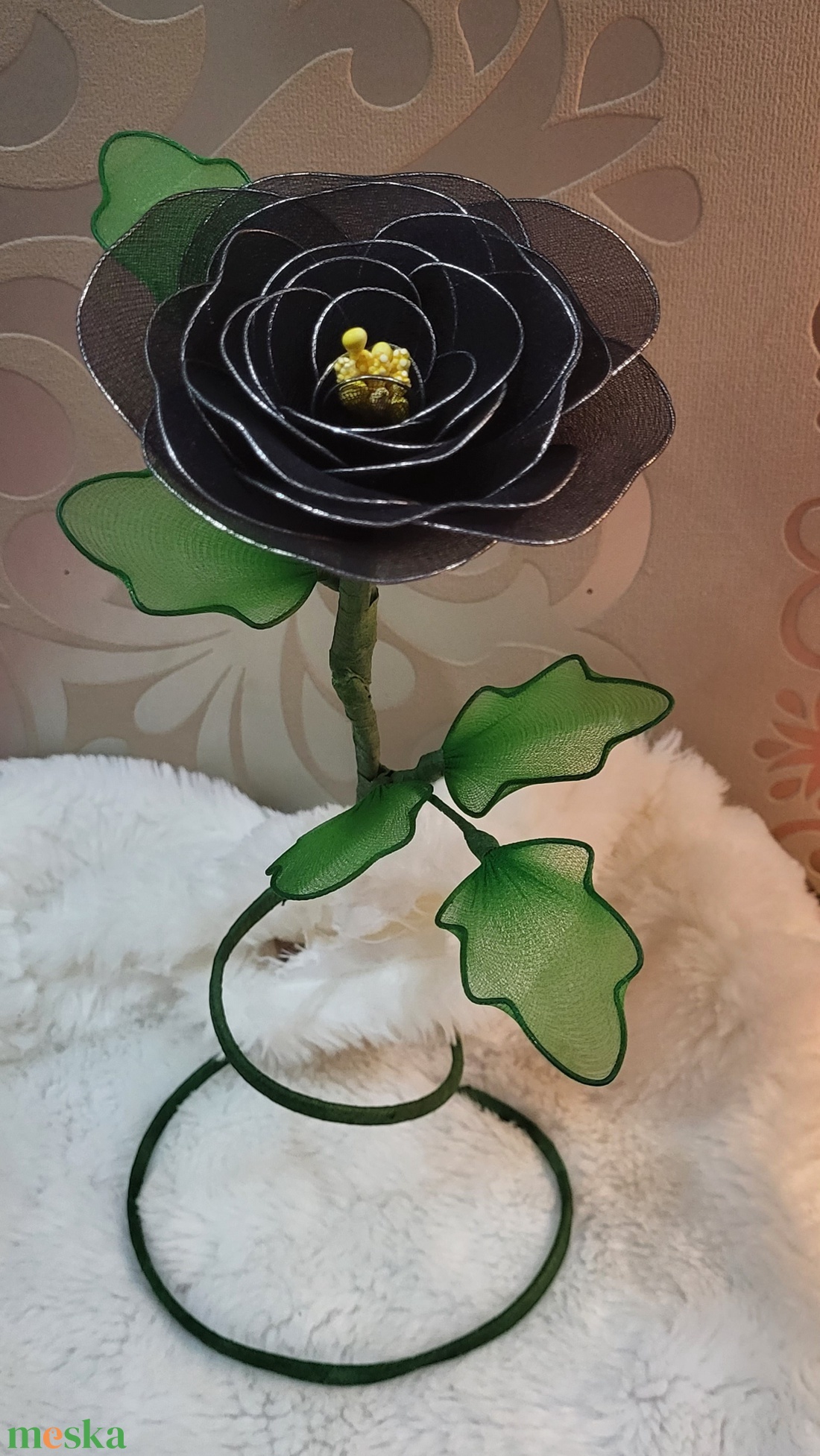 Harisnyavirág rózsa,lábon álló - otthon & életmód - dekoráció - asztal és polc dekoráció - asztaldísz - Meska.hu