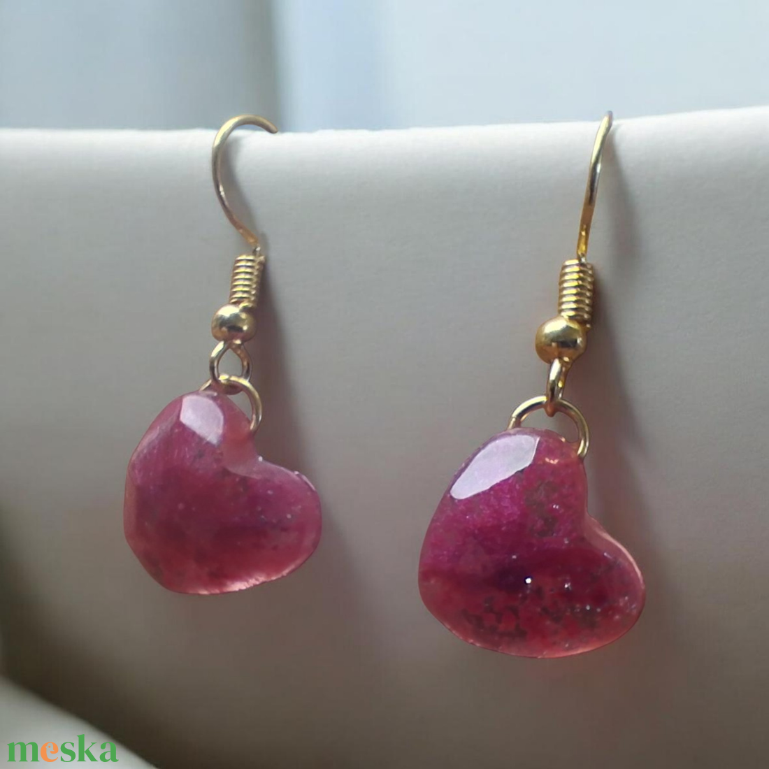 Magenta Szívvarázs Fülbevaló - ékszer - fülbevaló - lógó fülbevaló - Meska.hu