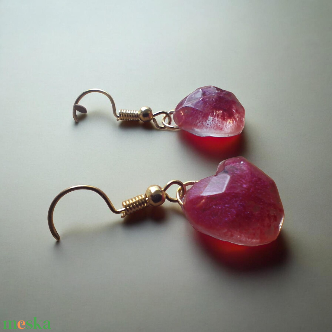 Magenta Szívvarázs Fülbevaló - ékszer - fülbevaló - lógó fülbevaló - Meska.hu