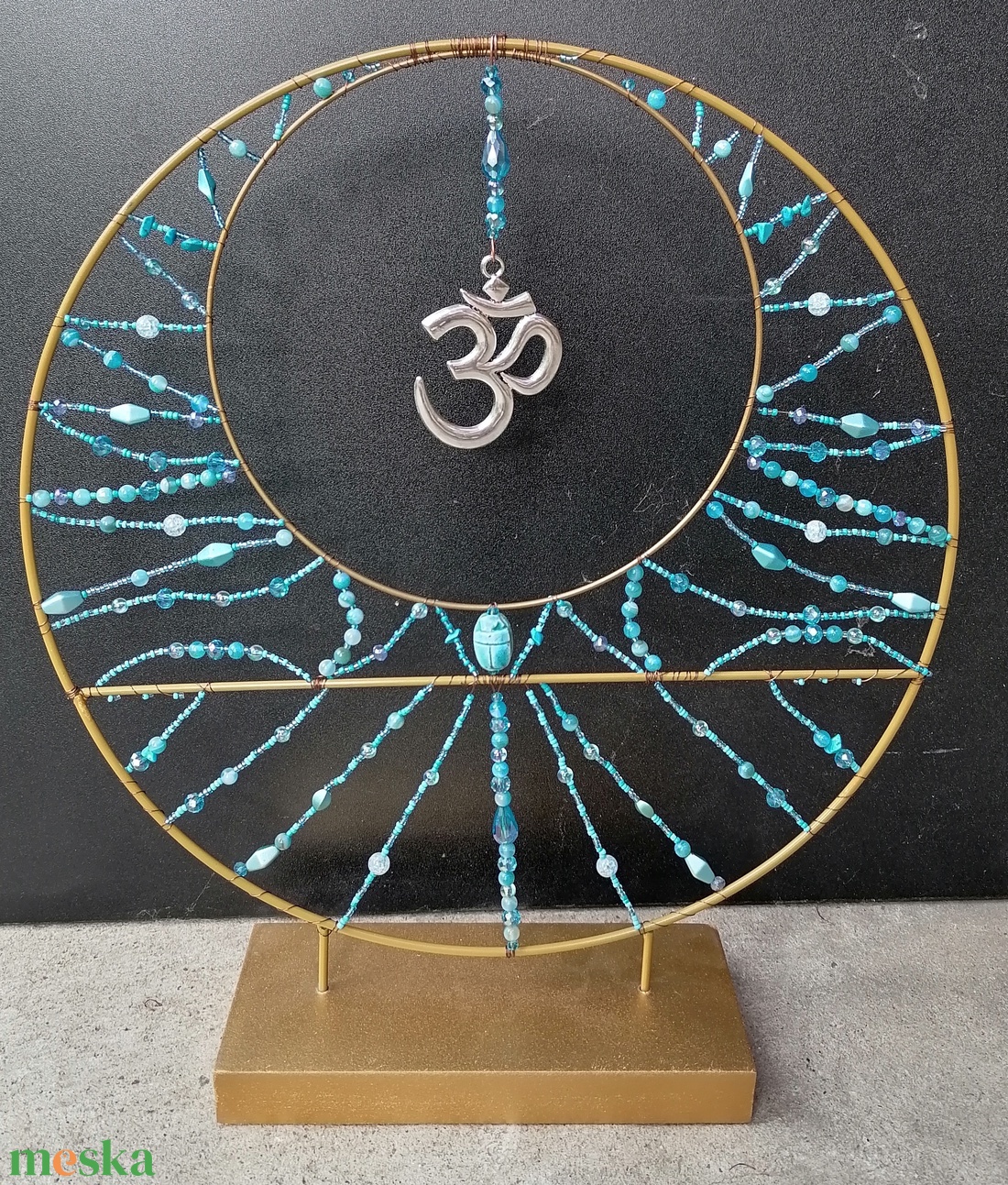 Om, Aum kék gyöngy asztali dísz  - esküvő - dekoráció - asztaldísz - Meska.hu
