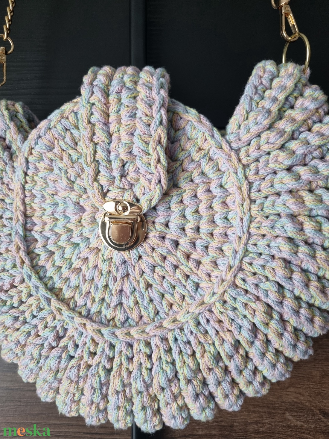  Pasztell táska láncos pánttal  - táska & tok - kézitáska & válltáska - vállon átvethető táska - Meska.hu