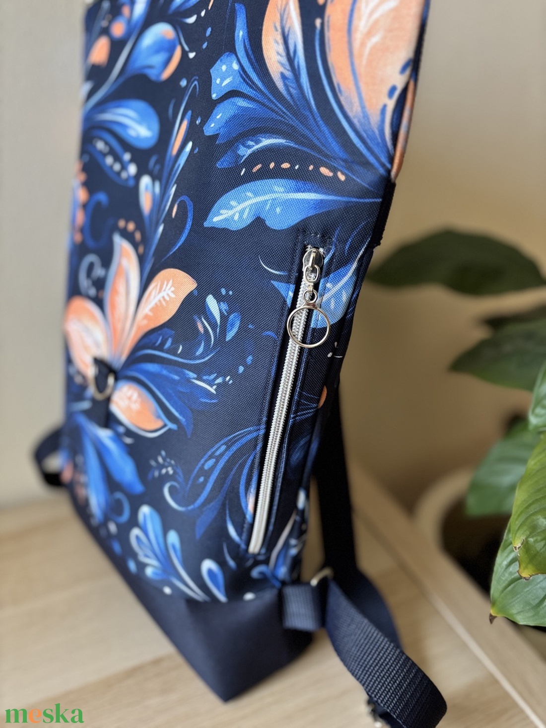 Roll-up női hátizsák eladó - táska & tok - hátizsák - roll top hátizsák - Meska.hu Roll-up női hátizsák eladó - táska & tok - hátizsák - roll top hátizsák - Meska.hu