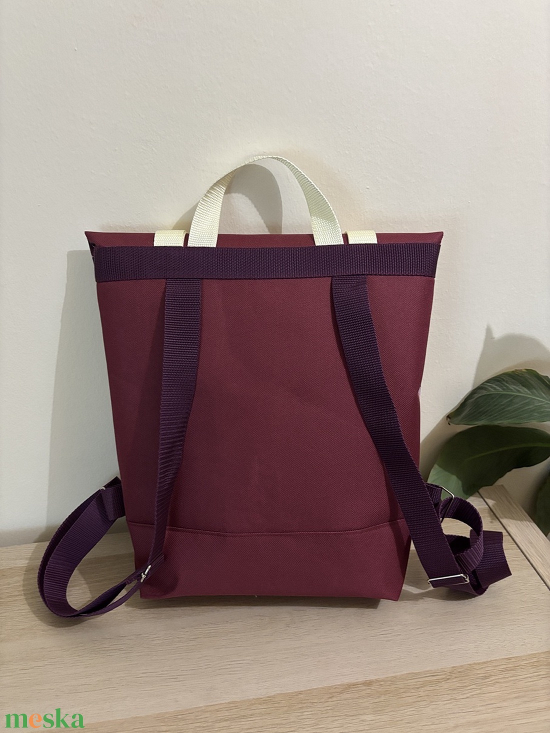 Roll-up női hátizsák eladó - táska & tok - hátizsák - roll top hátizsák - Meska.hu