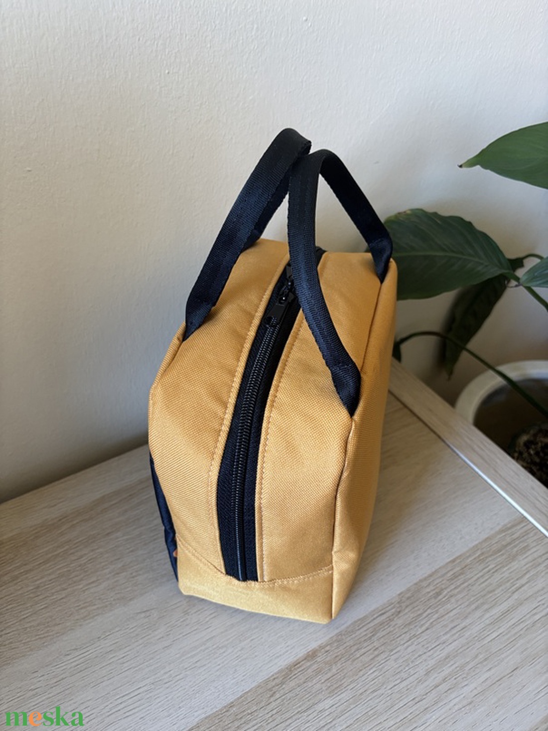 Uzsonnás (ételhordó) táska eladó - táska & tok - uzsonna- & ebéd tartó - ebéd tasak, doboz - Meska.hu