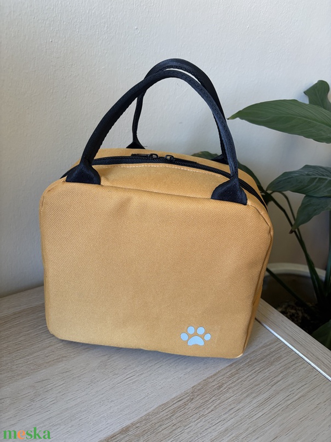 Uzsonnás (ételhordó) táska eladó - táska & tok - uzsonna- & ebéd tartó - ebéd tasak, doboz - Meska.hu