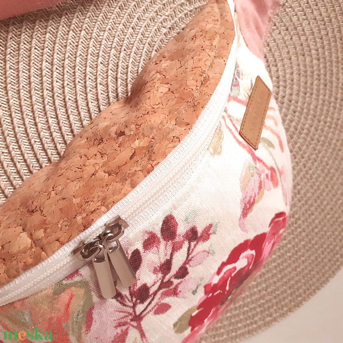 Festett virágok Övtáska, Kistáska, Crossbody - táska & tok - övtáska - Meska.hu Festett virágok Övtáska, Kistáska, Crossbody - táska & tok - övtáska - Meska.hu