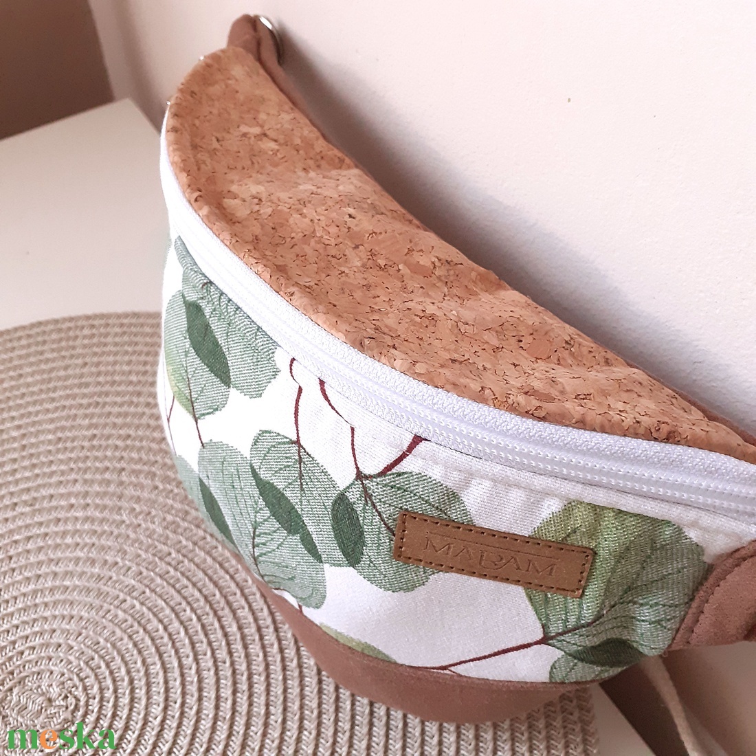 Eukaliptusz leveles övtáska, kistáska, crossbody - táska & tok - övtáska - Meska.hu Eukaliptusz leveles övtáska, kistáska, crossbody - táska & tok - övtáska - Meska.hu