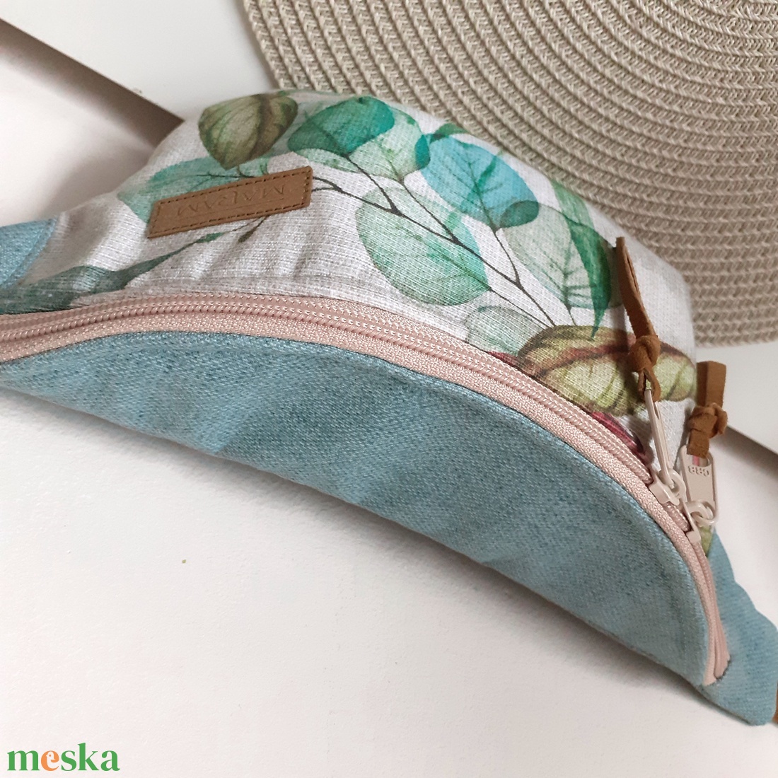 Türkiz, leveles Övtáska, Kistáska, Crossbody - táska & tok - övtáska - Meska.hu