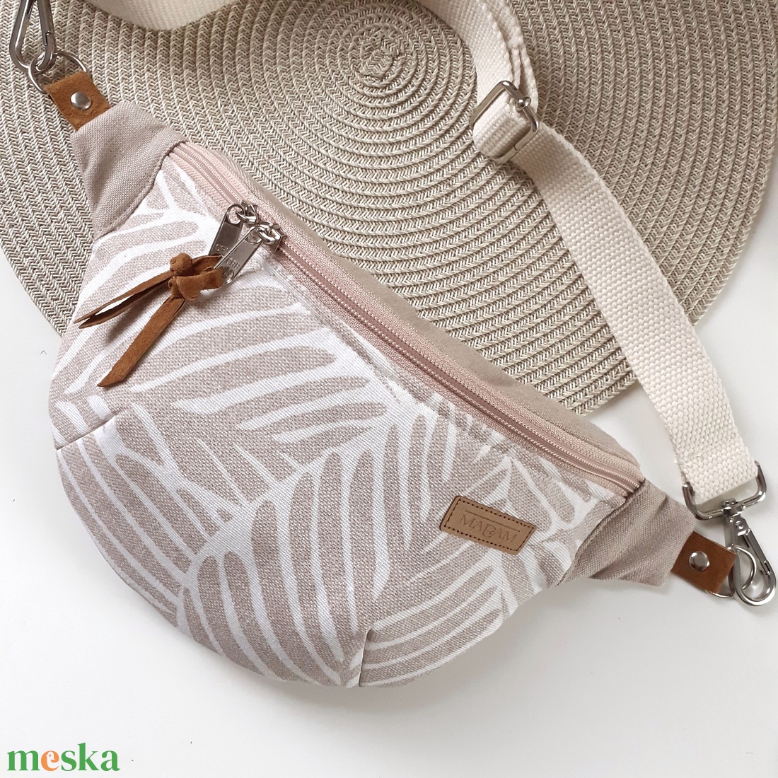 Pálmaleveles Övtáska, Kistáska, Crossbody - táska & tok - övtáska - Meska.hu Pálmaleveles Övtáska, Kistáska, Crossbody - táska & tok - övtáska - Meska.hu