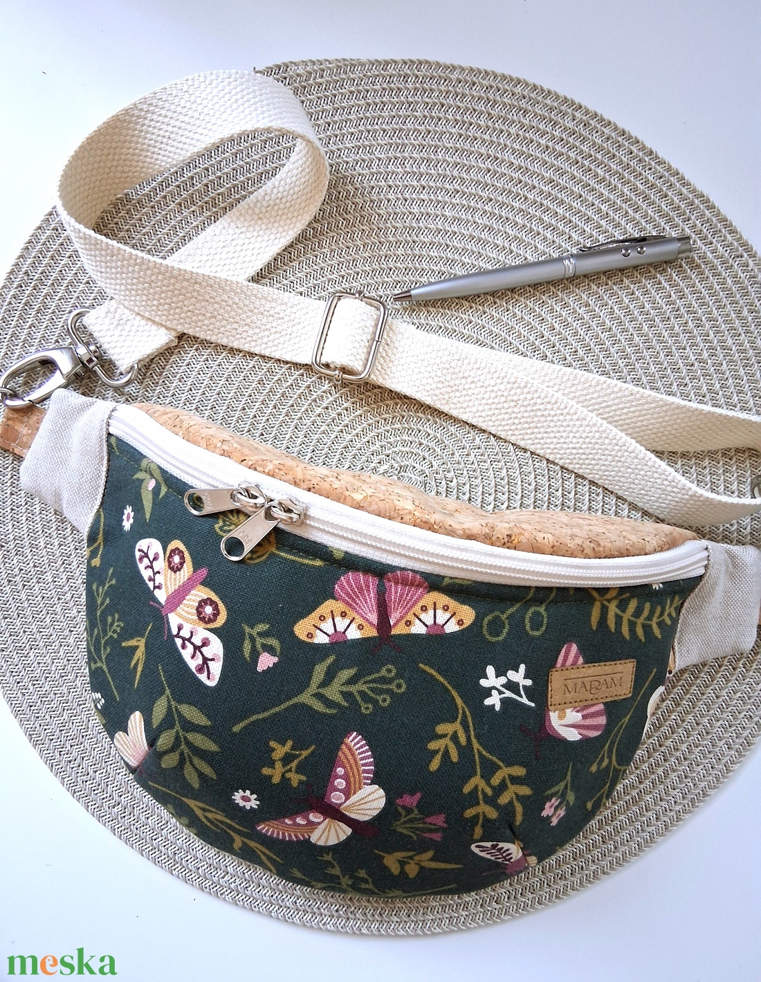 Lepkés, sötétzöld Övtáska, Kistáska, Crossbody - táska & tok - övtáska - Meska.hu Lepkés, sötétzöld Övtáska, Kistáska, Crossbody - táska & tok - övtáska - Meska.hu