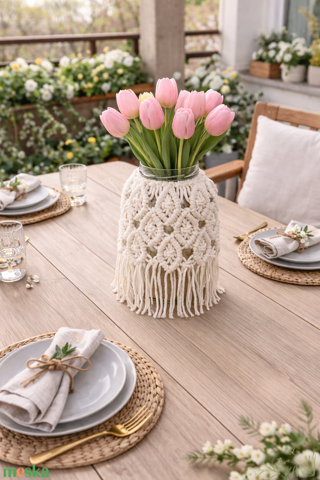  Makramé díszítés befőttes üveghez, natúr színben, mécsestartó, váza - ünnepi díszek, dekorációk - húsvéti díszek és dekorációk - húsvéti asztaldíszek - Meska.hu