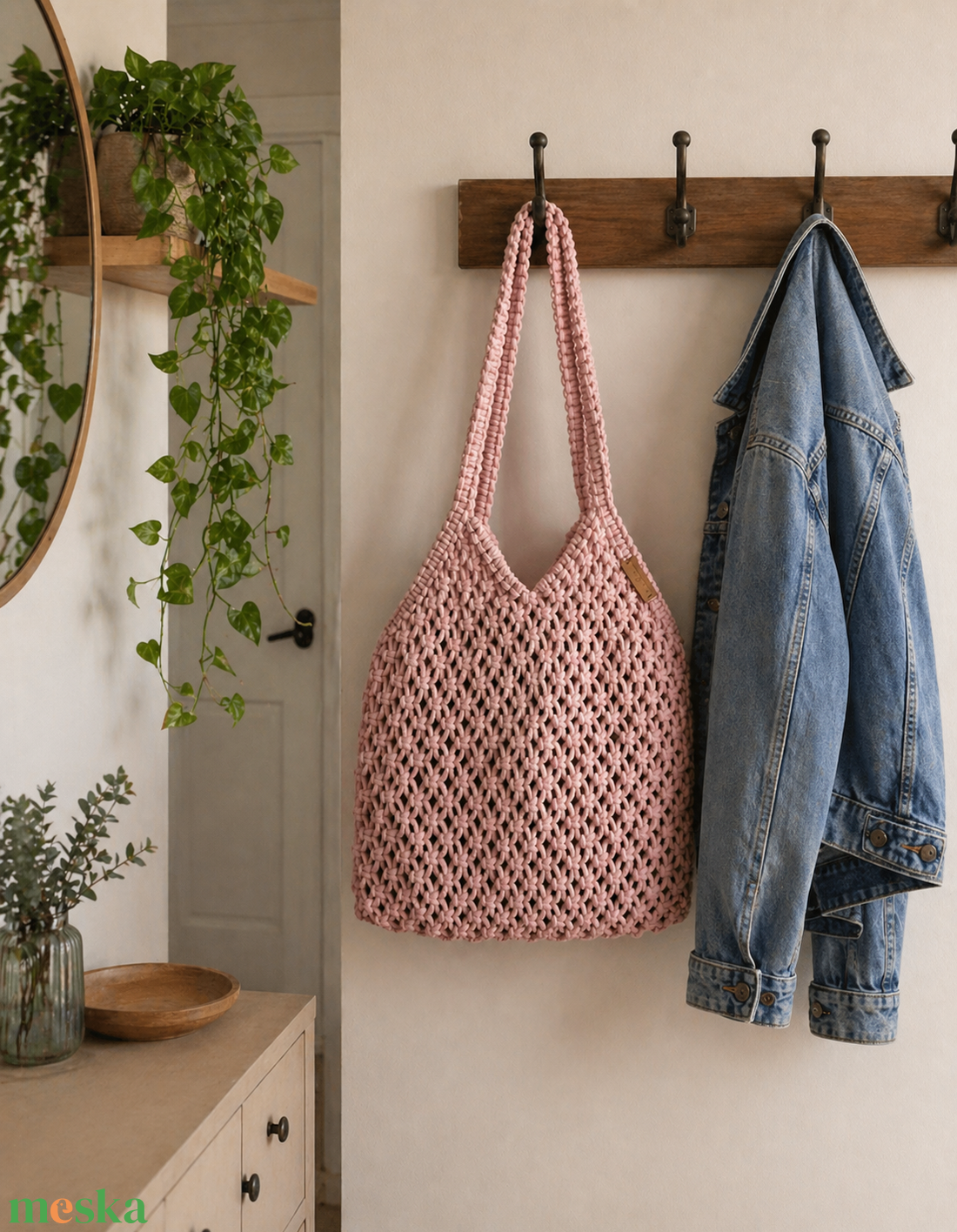 Púderrózsaszín, makramé táska, válltáska - táska & tok - kézitáska & válltáska - válltáska - Meska.hu