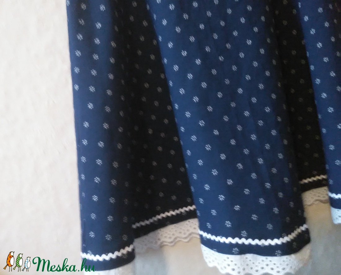 MAGYARKA - Népies kékfestő szoknya madeira csipkével - gyermek és felnőtt méretekben rendelhető a variációk menüben - ruha & divat - női ruha - szoknya - Meska.hu