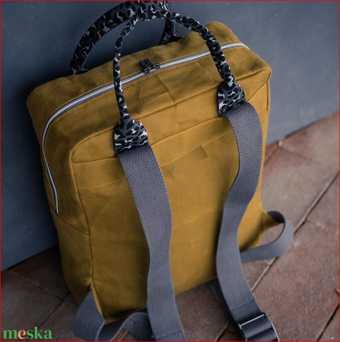 Praktikus  kézitáska- hátizsák,  vízálló táska vászontból - Tigris mintás táskafüllel - táska & tok - hátizsák - kishátizsák - Meska.hu
