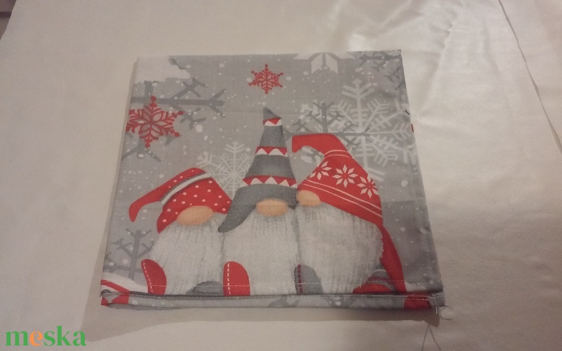 Textil szalvéták - mikulásra - karácsonyra- Manós - otthon & életmód - konyhafelszerelés, tálalás - konyhai textil - szalvéta - Meska.hu