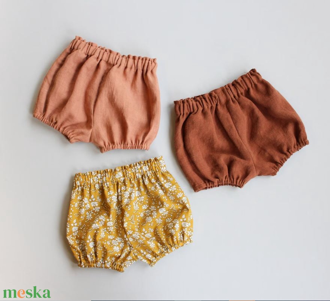 Gumis rövidnadrág kicsiknek - tunika ruha kiegészítővel is- több méretben  0-6 éves korig - szettben is! - ruha & divat - babaruha & gyerekruha - nadrág - Meska.hu