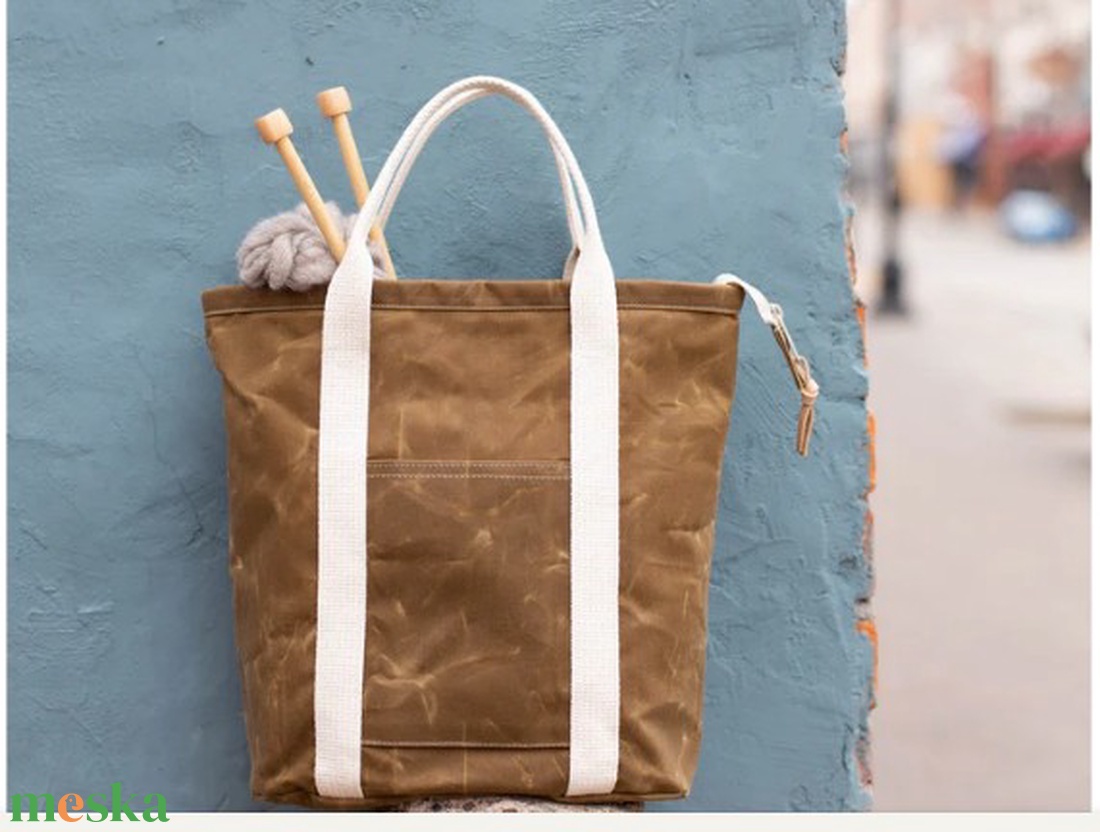 Oilskin Minibag akár 2 in 1 hátizsák vagy vállon át is hordható - táska & tok - bevásárlás & shopper táska - shopper, textiltáska, szatyor - Meska.hu