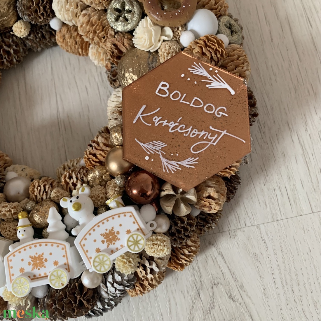 Diótörő arany varázs ajtódísz - karácsony - adventi díszek - adventi asztaldísz - Meska.hu
