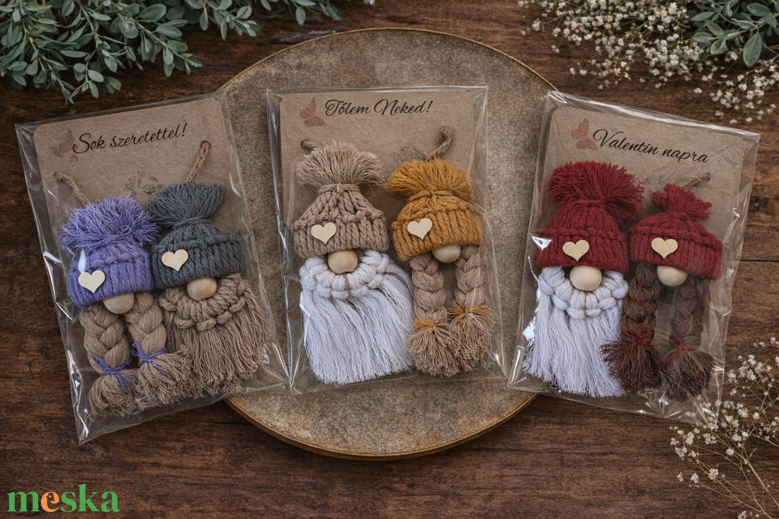 Makramé manópár - otthon & életmód - dekoráció - fali és függő dekoráció - függődísz - Meska.hu