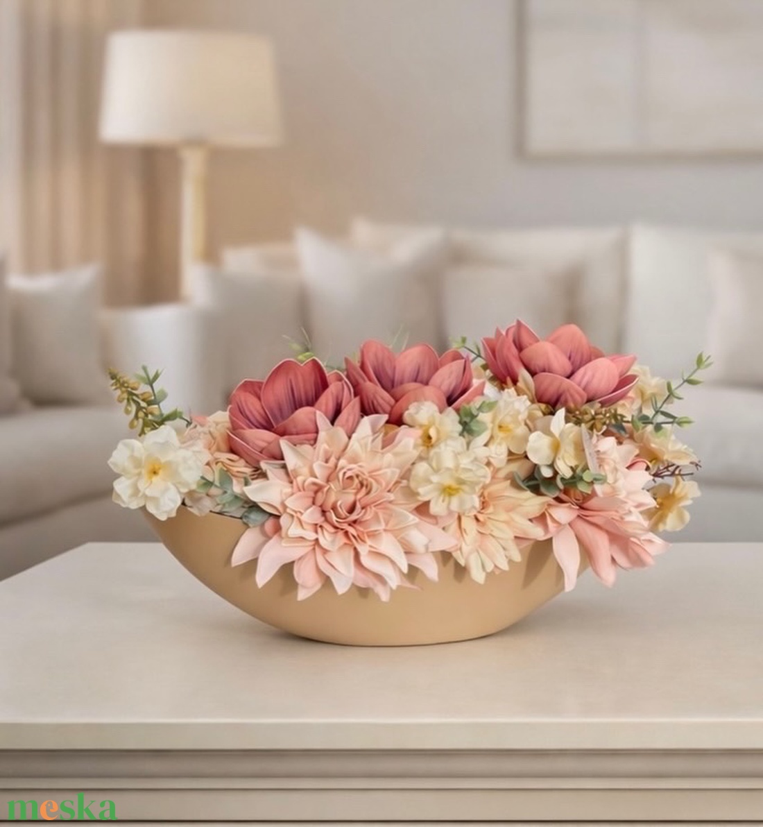 Tavaszi magnóliás asztaldíszek 40 cm csónak kaspóban - otthon & életmód - virágdekoráció - virágdíszek - virágdísz kaspóban - Meska.hu