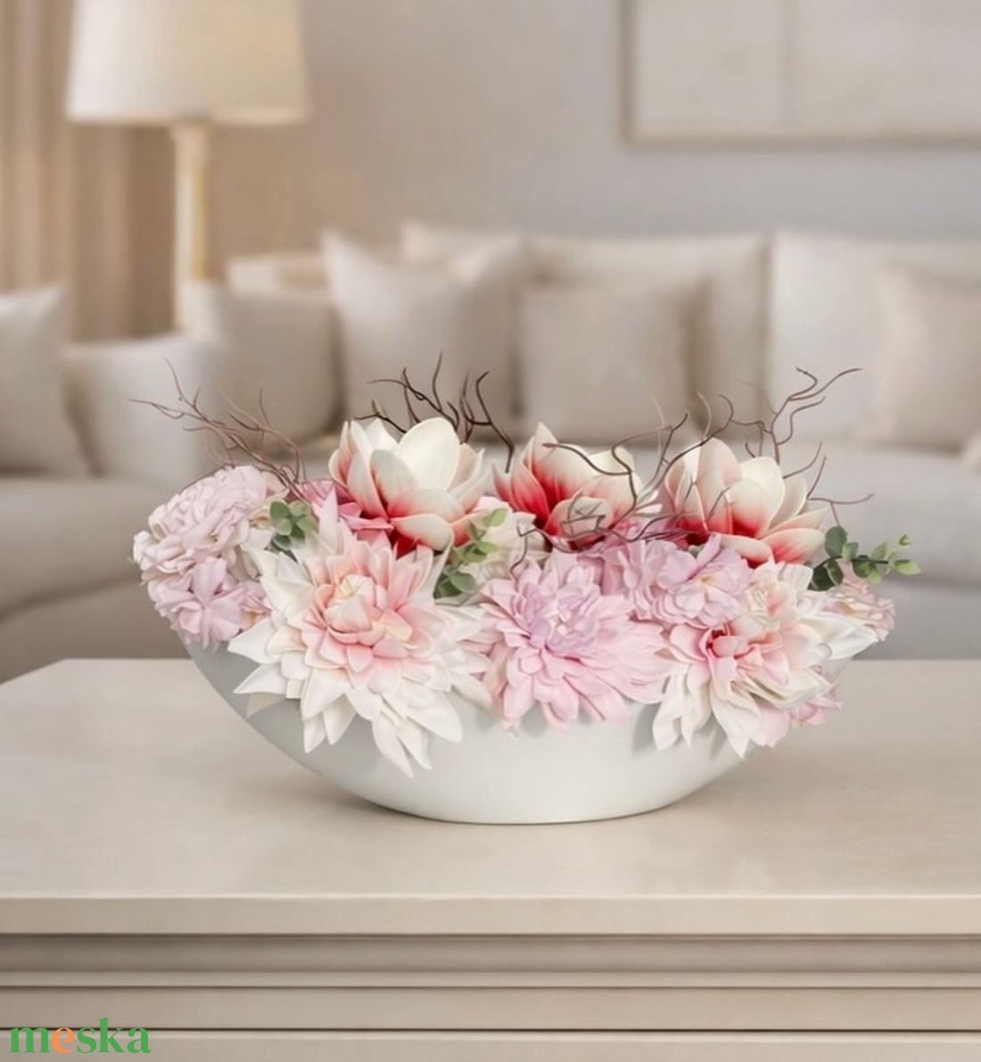 Tavaszi magnóliás asztaldíszek 40 cm csónak kaspóban - otthon & életmód - virágdekoráció - virágdíszek - virágdísz kaspóban - Meska.hu