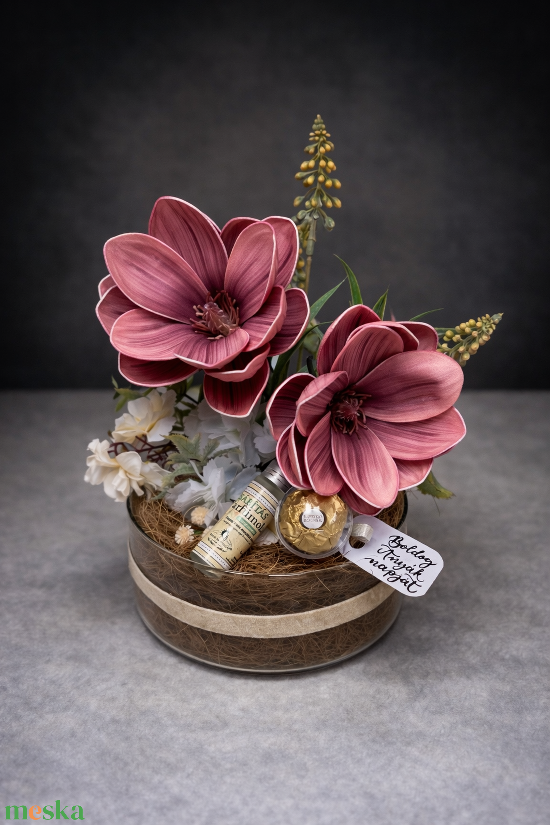 Prémium Anyák napi üvegtál (kicsi) naturkozmetikummal - otthon & életmód - virágdekoráció - virágok - virágbox - Meska.hu