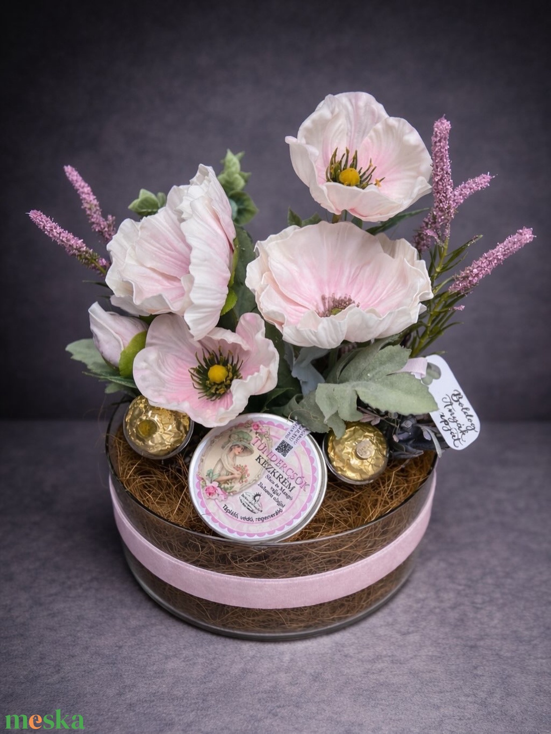 Prémium Anyák napi üvegtál (nagy) naturkozmetikummal - otthon & életmód - virágdekoráció - virágok - virágbox - Meska.hu