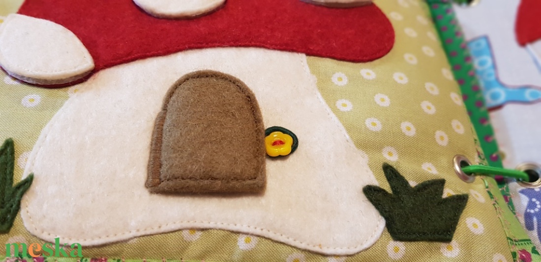 Csendeskönyv oldal- Gomba pöttyökkel - játék & sport - textilkönyv & babakönyv - Meska.hu